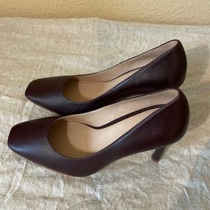 27 EDIT PAISLEY SQUARE TOE PUMP IN BROWN LEATHER. Size 8W. Never worn